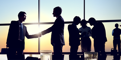 MicrosftresellerPortal_CloumnImages_EngagingEndCustomers1 MicrosftresellerPortal_CloumnImages_EngagingEndCustomers1